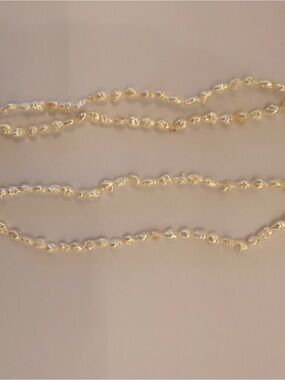 Vintage freshwater pearl delicate gold hardware Necklace